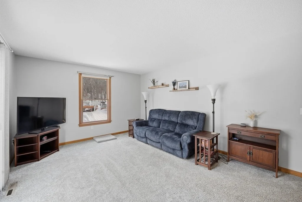 Photo of 66 Penrose Dr