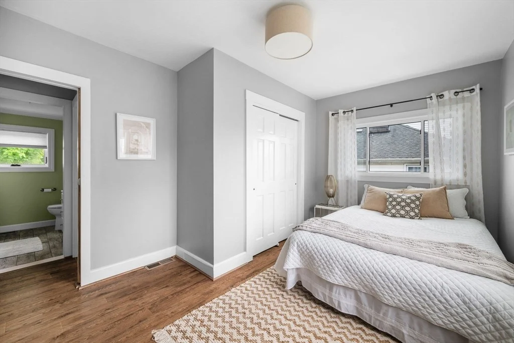 Photo of 8 Baker Ave