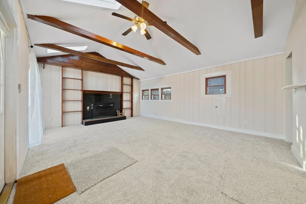 Photo of 20 Dundee Dr.