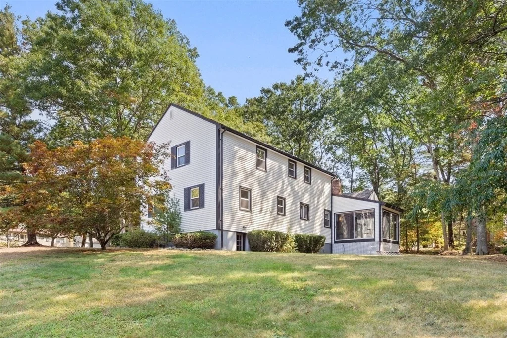 Photo of 28 Colonial Way