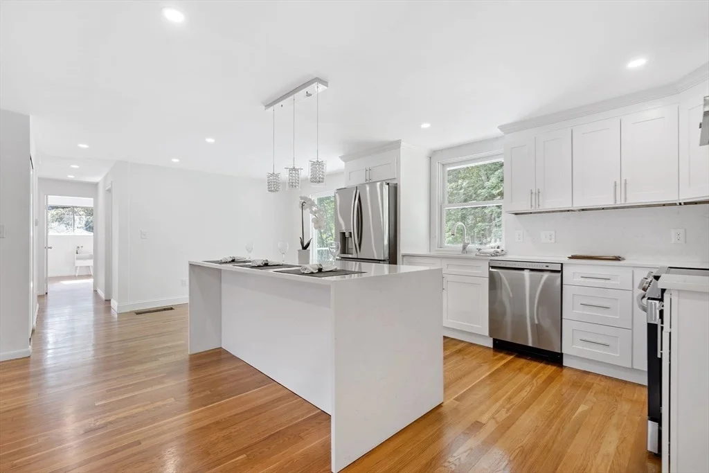 Photo of 32 Lyman Rd
