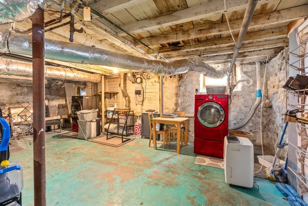 Photo of Unit 17 at 17 Maple St