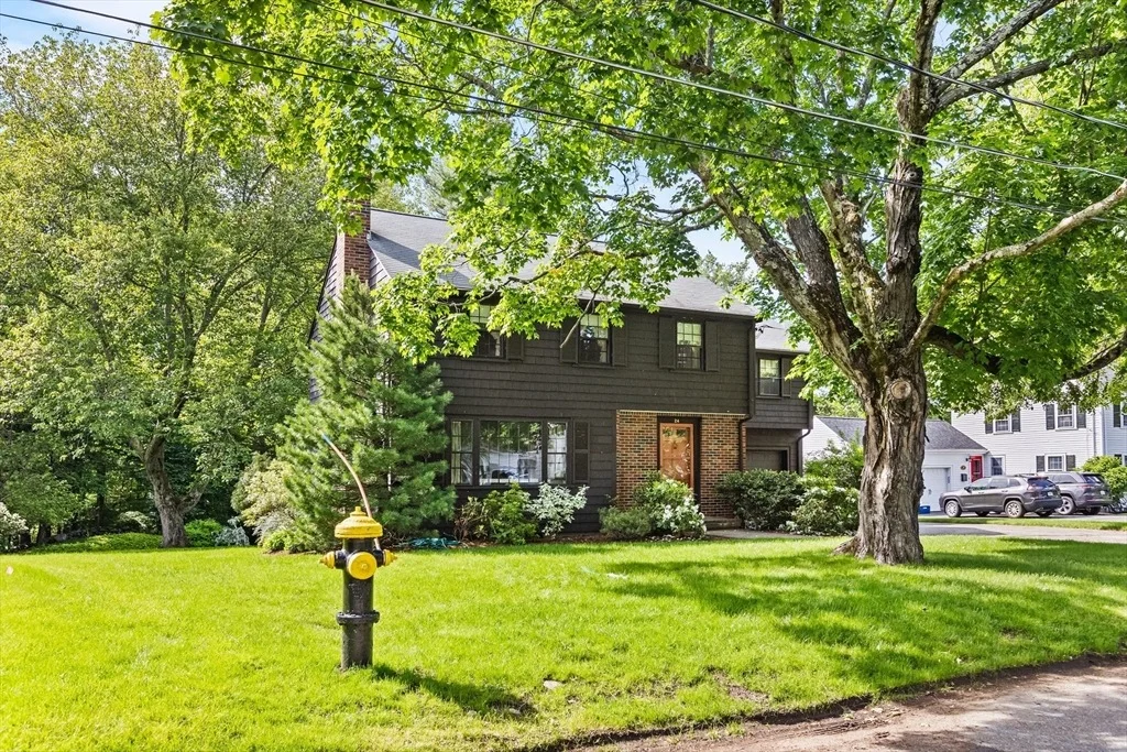 Photo of 24 Meadow Brook Lane