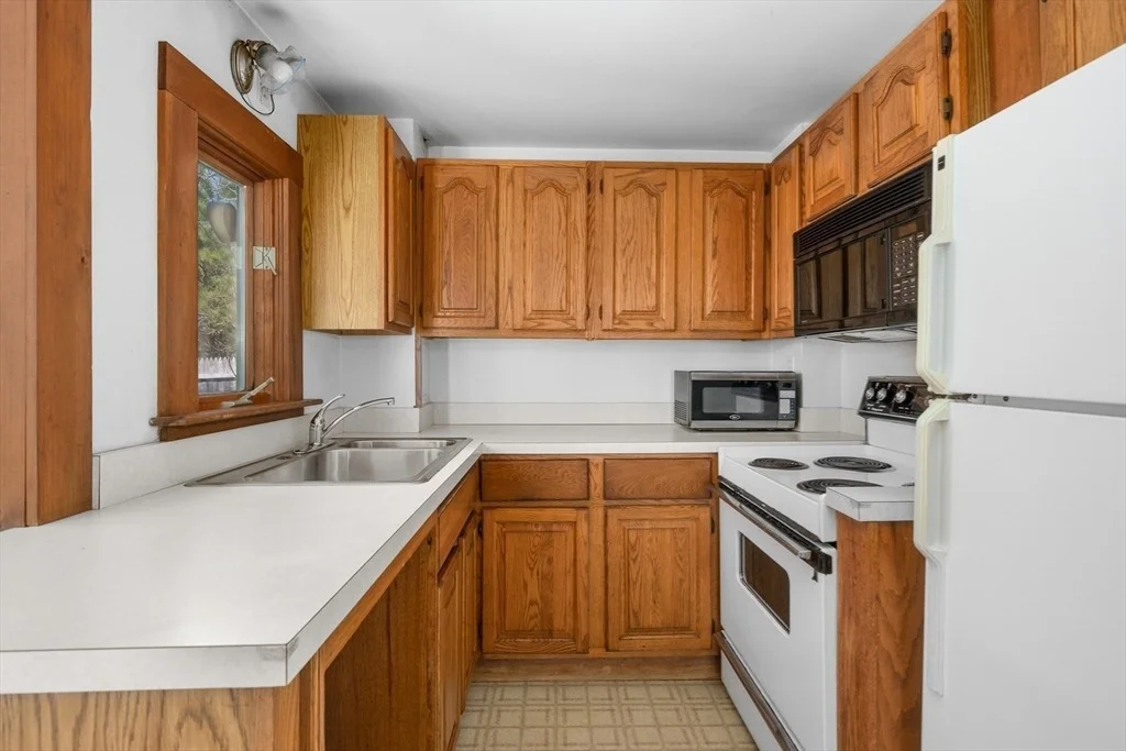 Photo of 25 Charlotte Ave