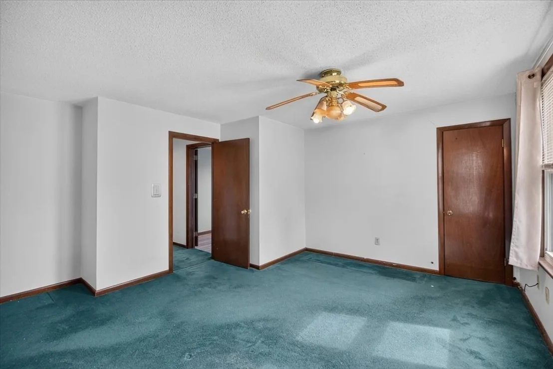 Photo of 35 Lorraine St