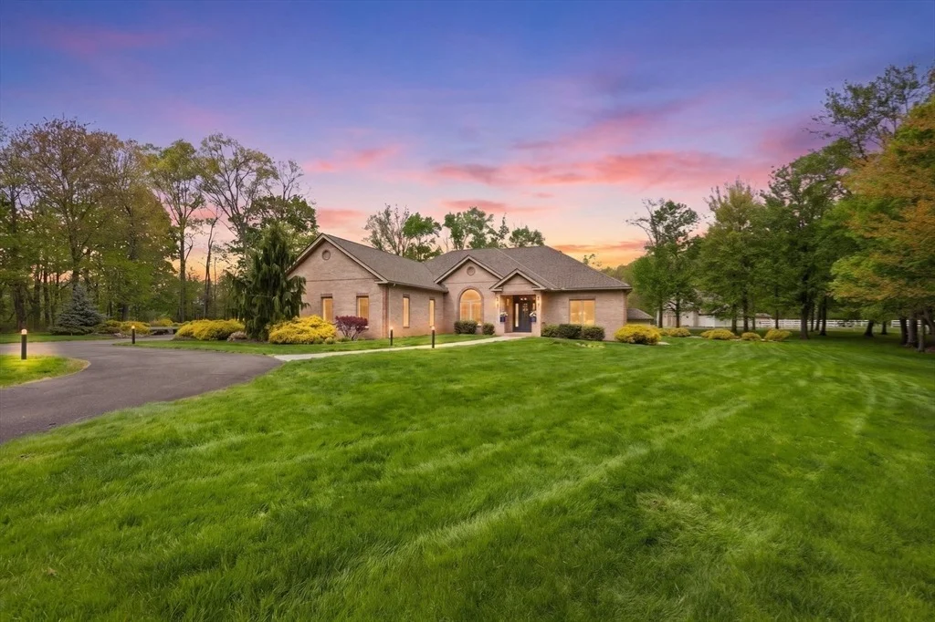 Photo of 33 Labrie Lane