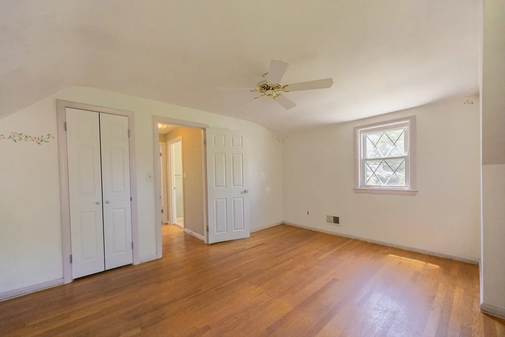 Photo of 4 Cypress Rd