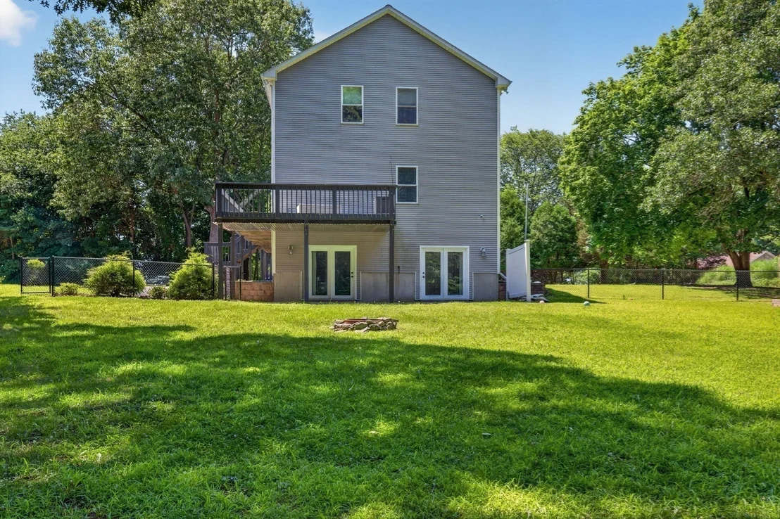 Photo of 9 Broadview Ave