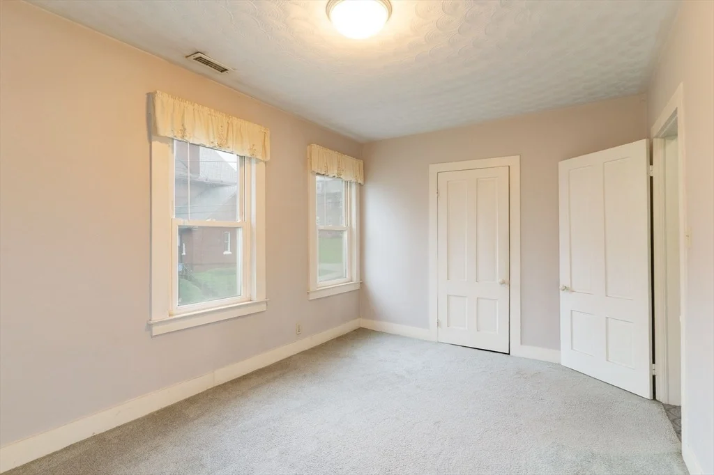 Photo of 6 Maynard St
