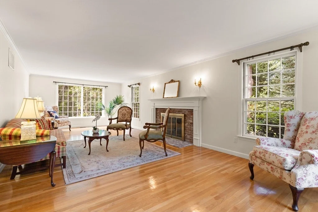 Photo of 28 Thompson Dr