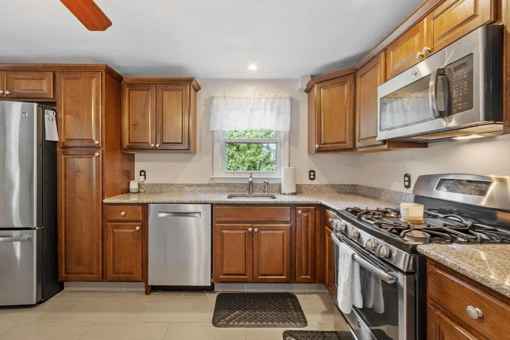 Photo of 27 Sunset Rd
