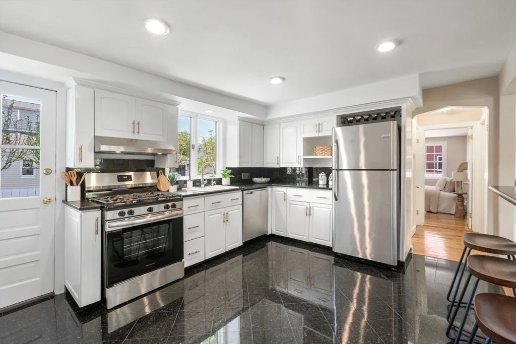 Photo of 21 Rose Dr