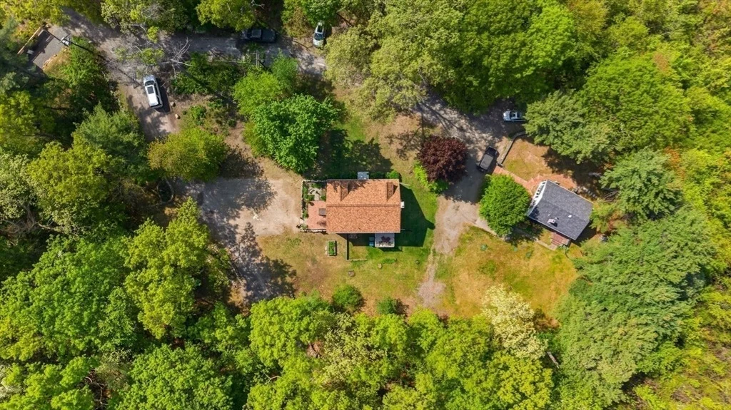 Photo of 55 Lake Rd