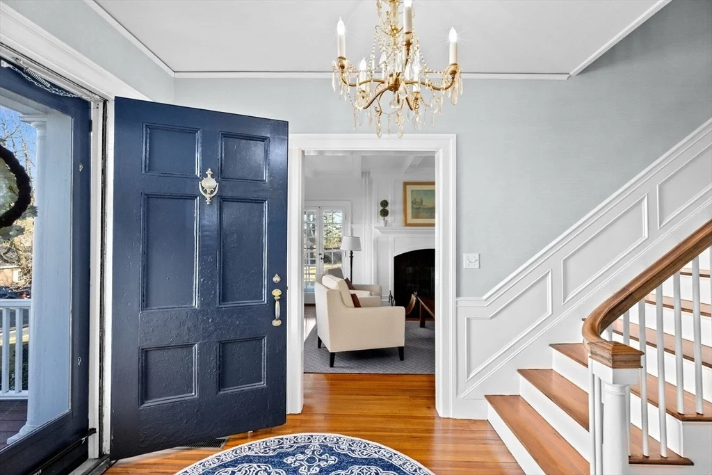Photo of 38 Whiton Ave