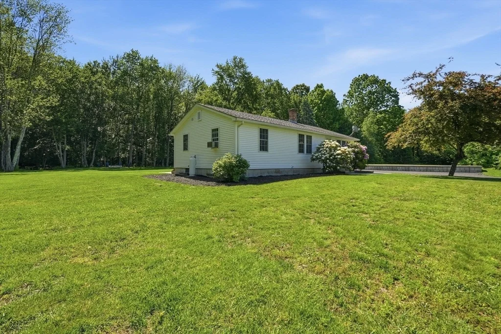 Photo of 43 Long Plain Rd