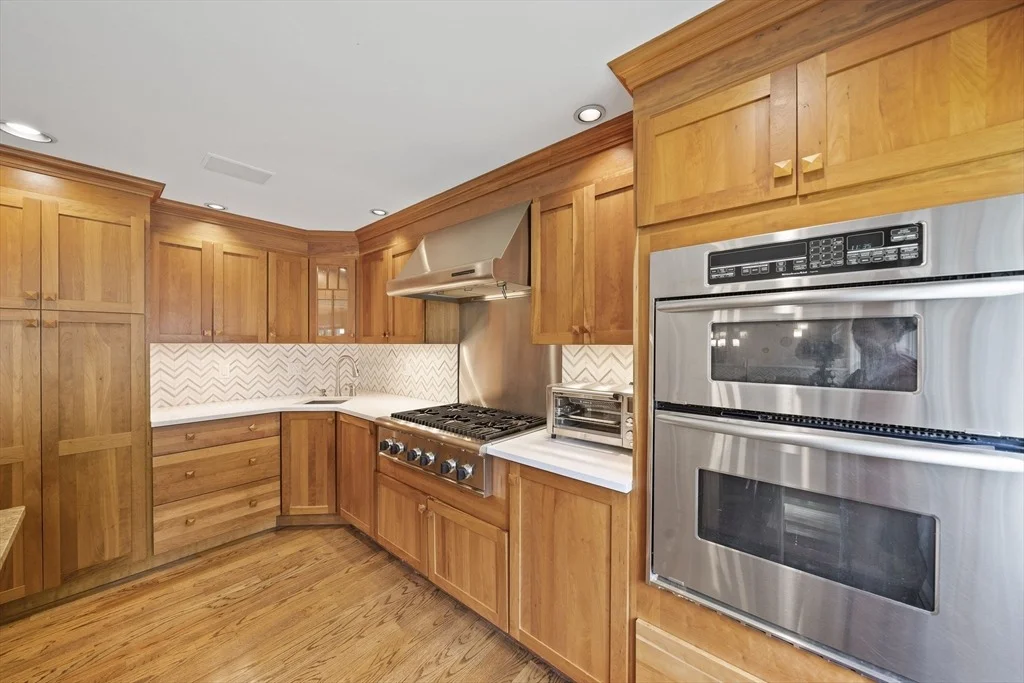 Photo of 41 Algonquin Rd
