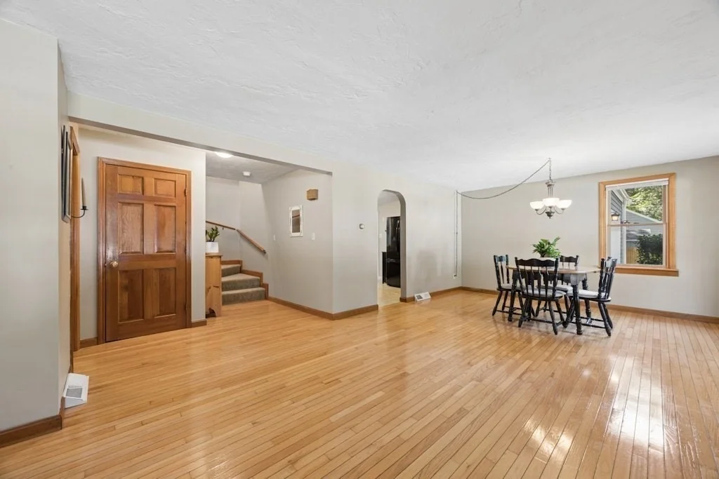 Photo of 11 Rustic Drive