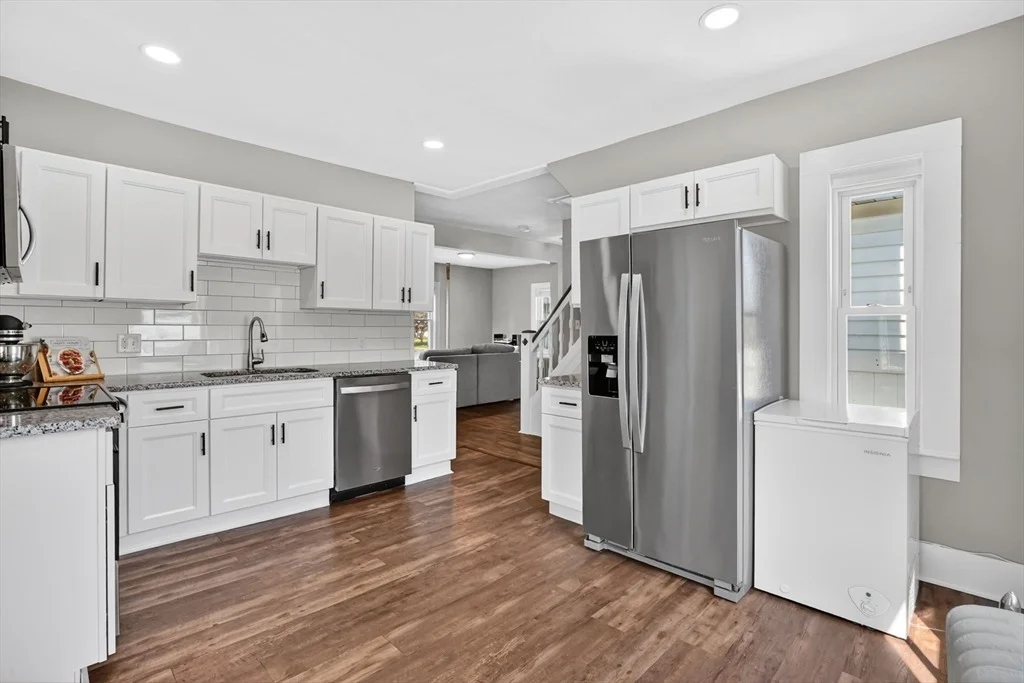 Photo of 7 Maple St