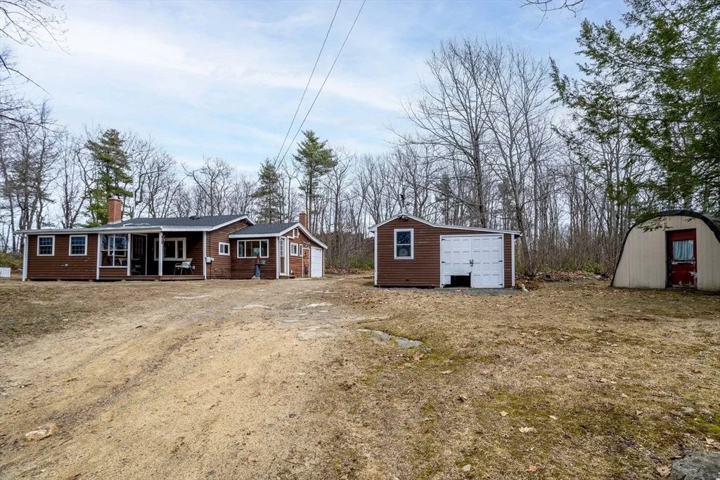 Photo of 227 Log Cabin Road