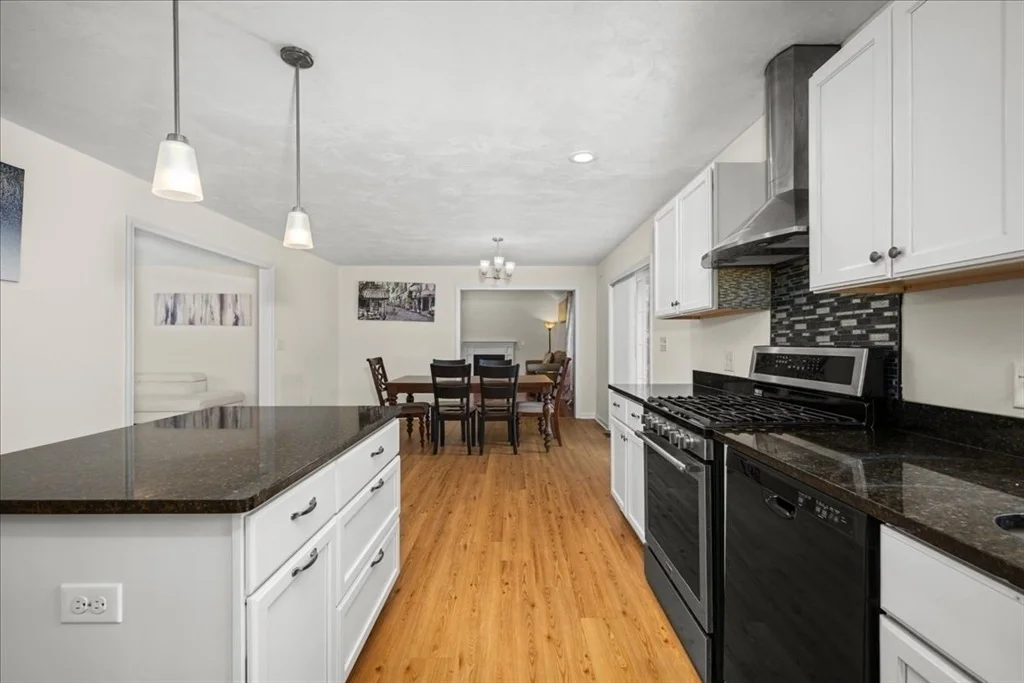 Photo of 3 Moore Dr