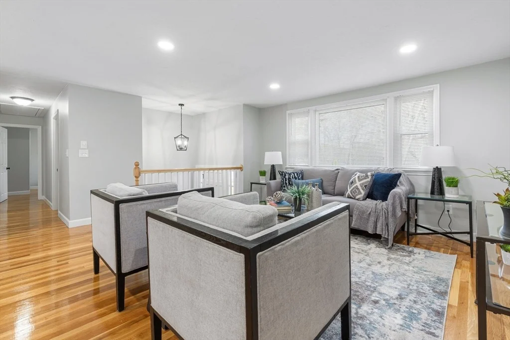 Photo of 8 Potter Rd