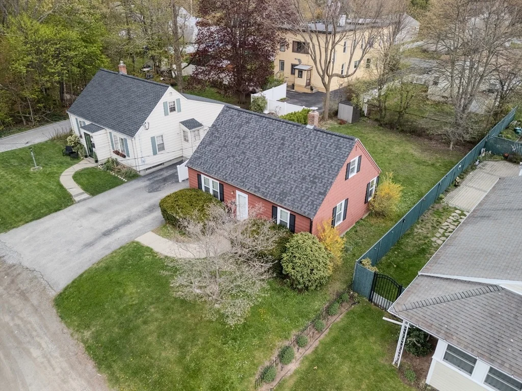 Photo of 100 Assumption Avenue