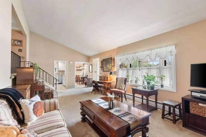 Photo of 9 Graystone Drive
