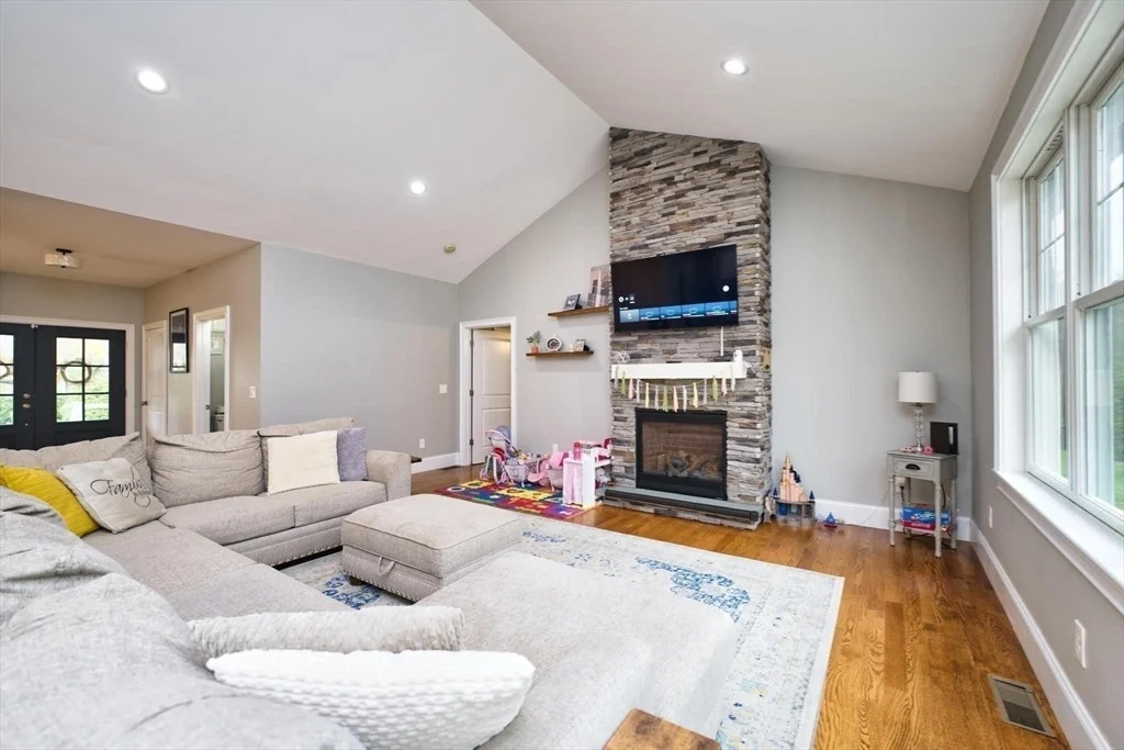 Photo of 9 Kyle Jacob Road