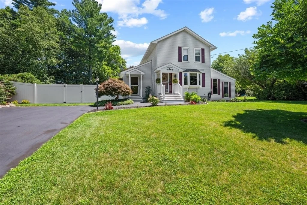 Photo of 33 Scenic Ave