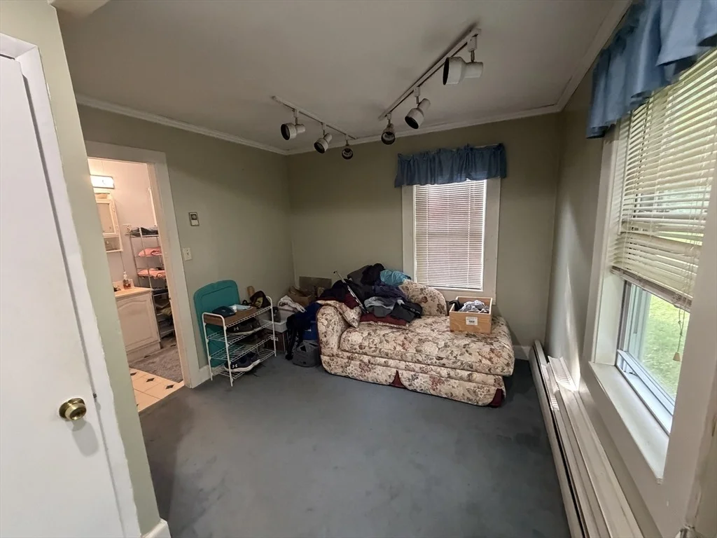 Photo of 32 River Rd