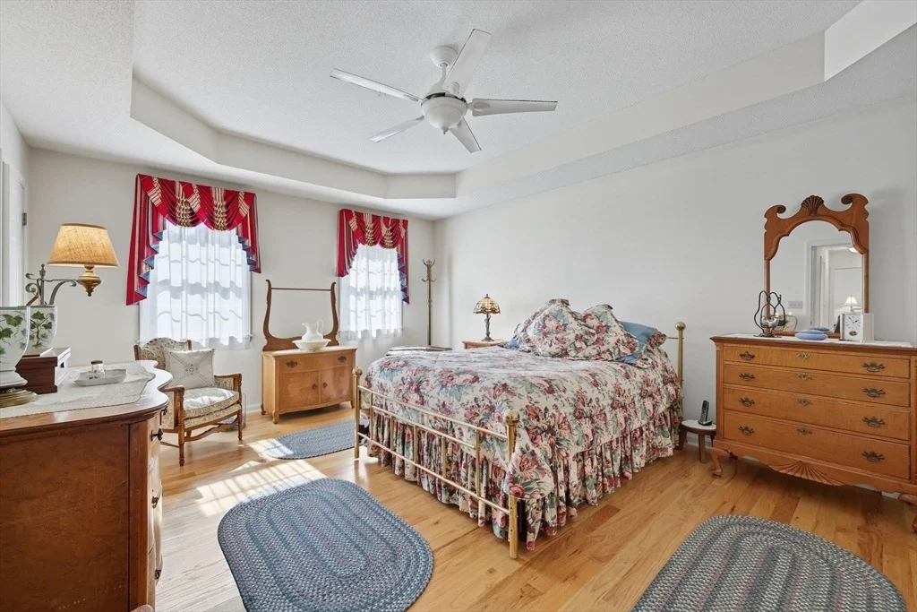 Photo of 20 Great Brook Dr
