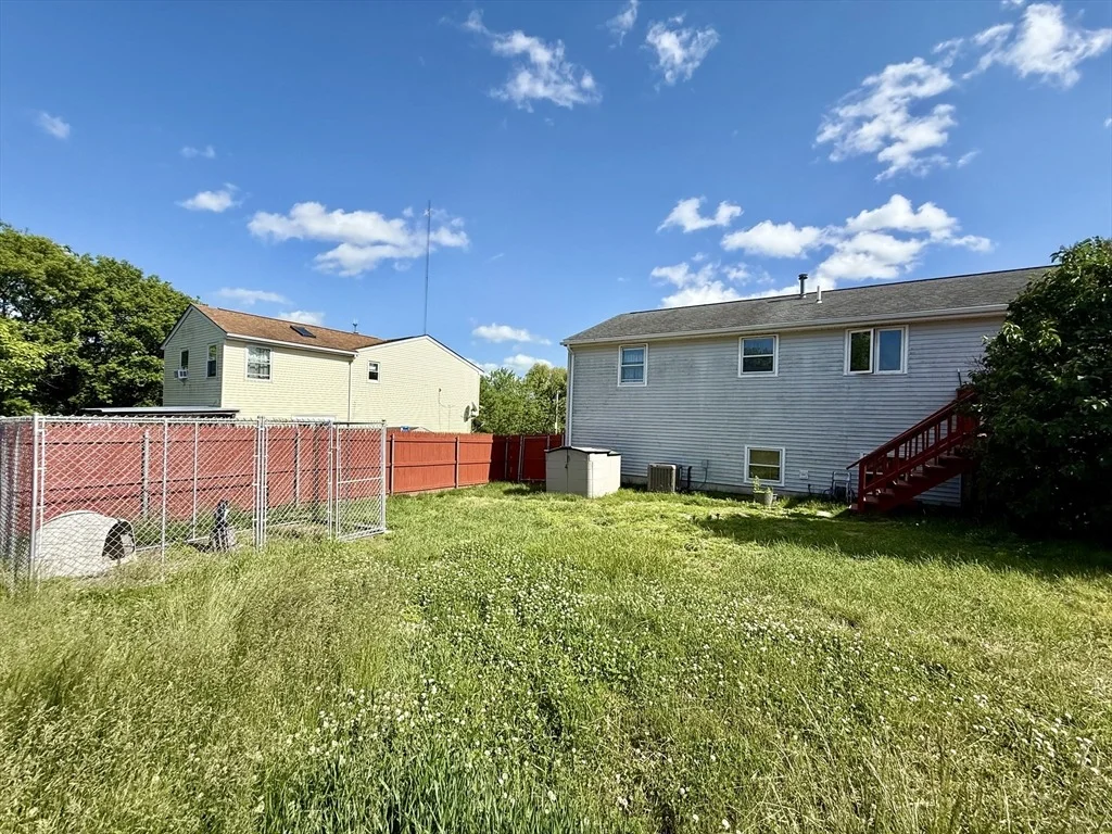 Photo of 90 Augustus St