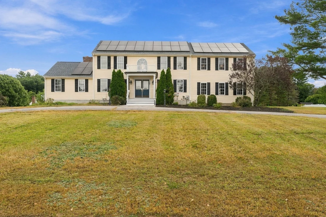 Photo of 27 Charles Ave