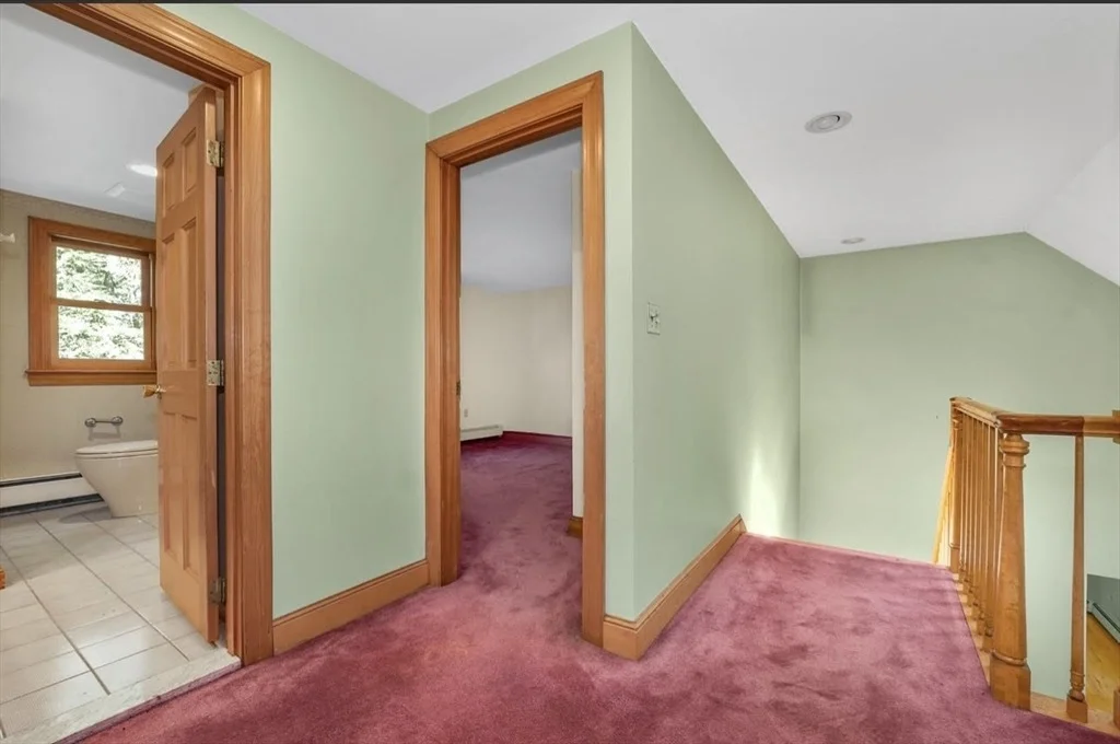 Photo of 10 Lorraine Cir
