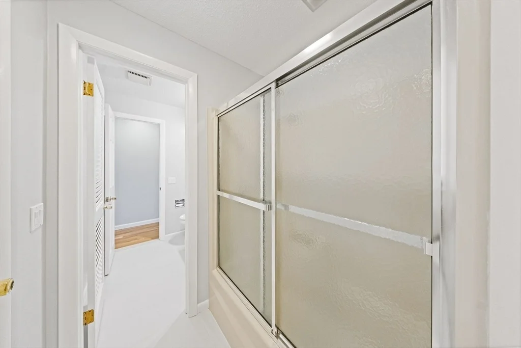 Photo of 86 Willow Brook Drive