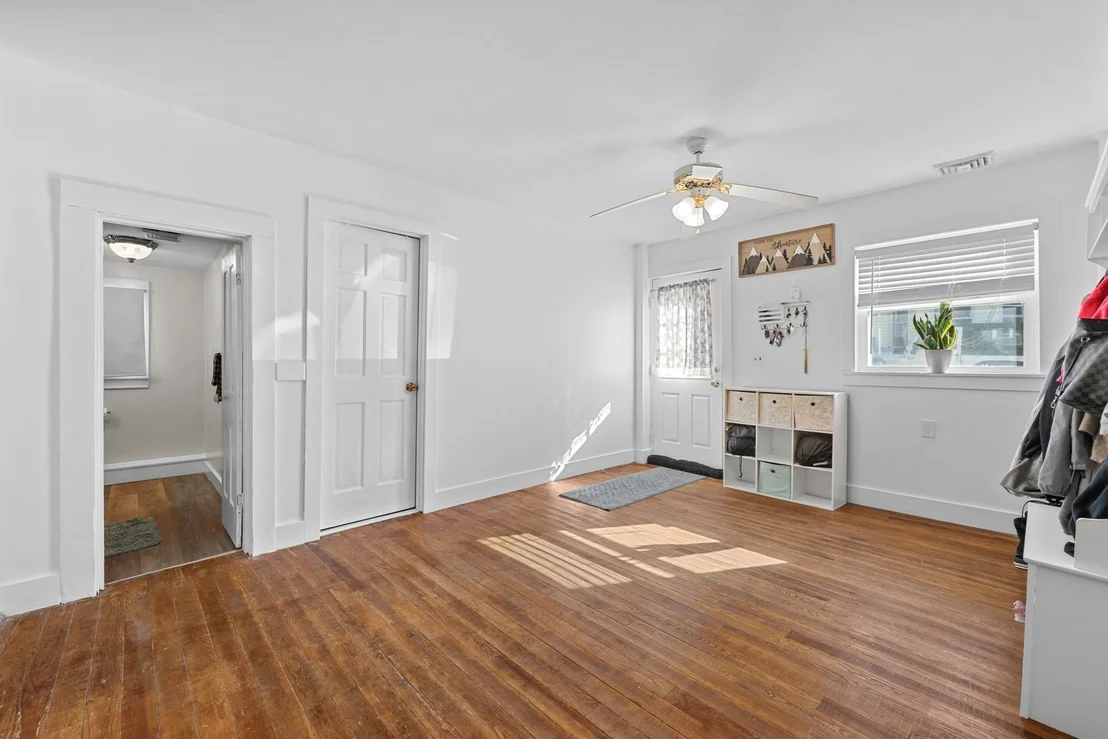 Photo of 19 Main
