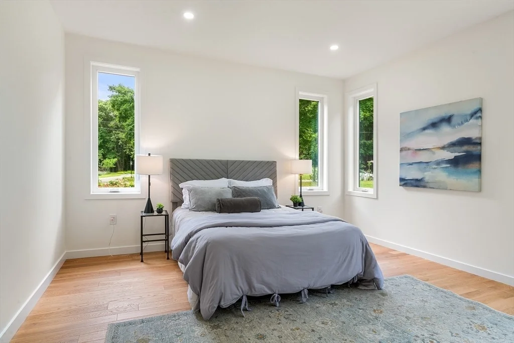 Photo of 23 Deerhaven Rd