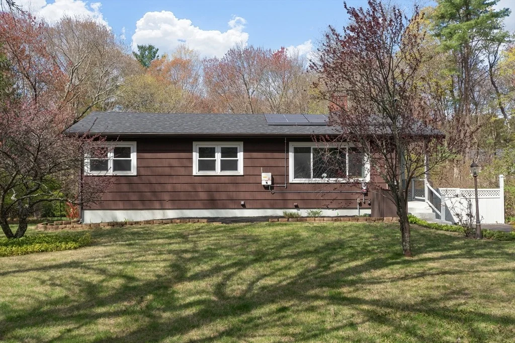 Photo of 21 Warren Rd
