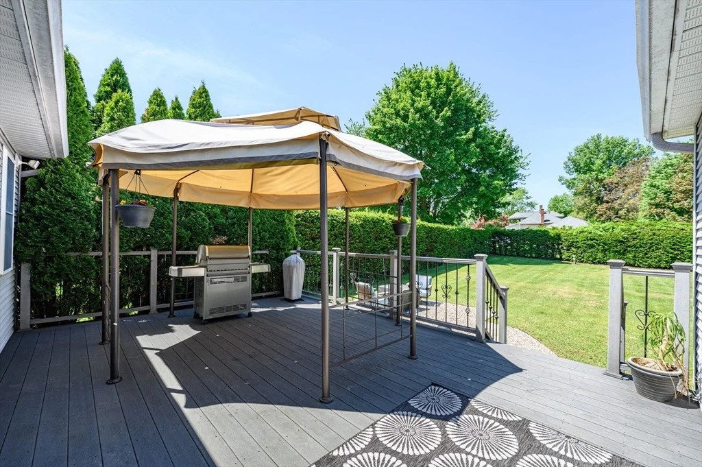 Photo of 46 Rochford Cir