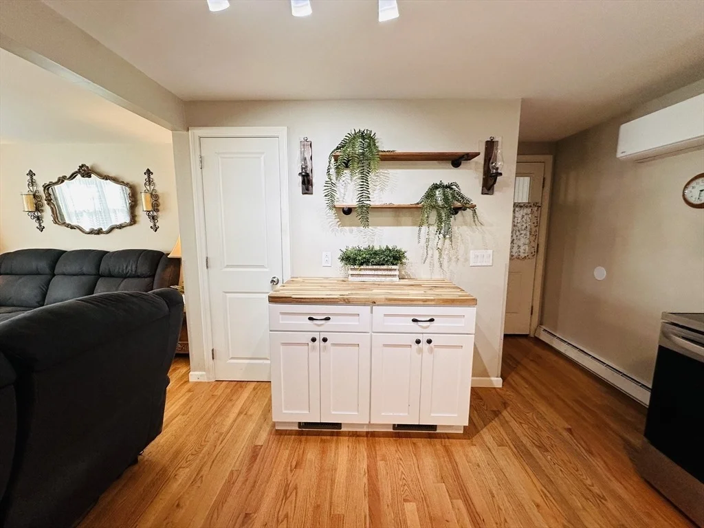 Photo of 36 Sunbrier Rd
