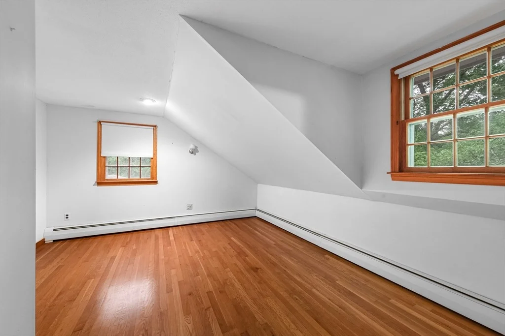 Photo of 166 Pine St