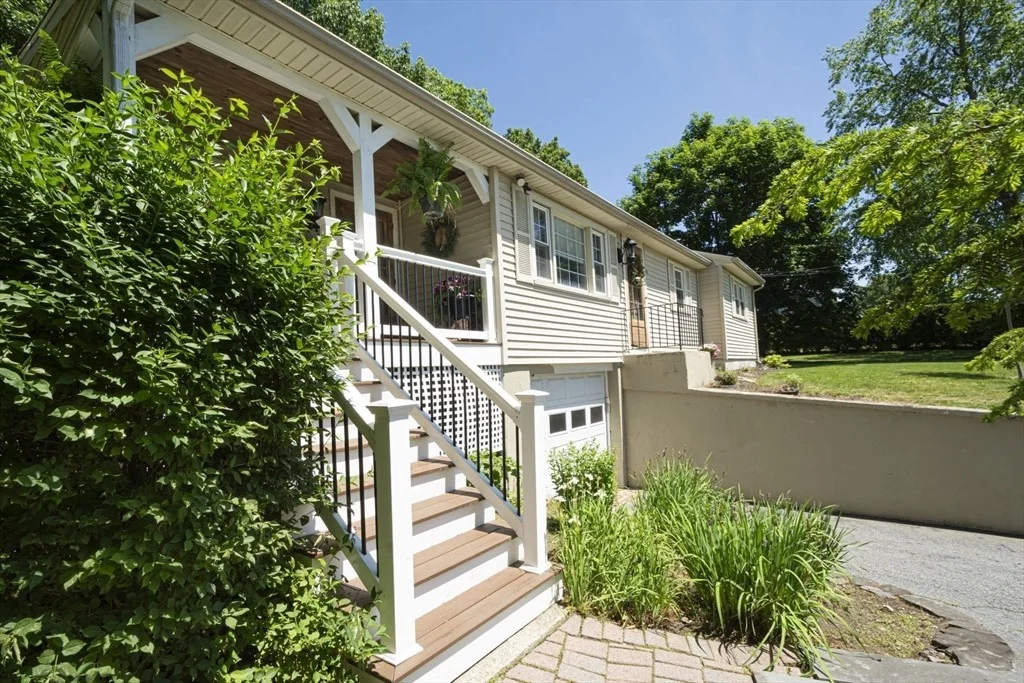 Photo of 53 Boutelle Rd