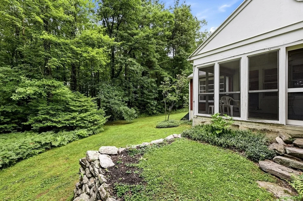 Photo of 18 Red Gate Ln
