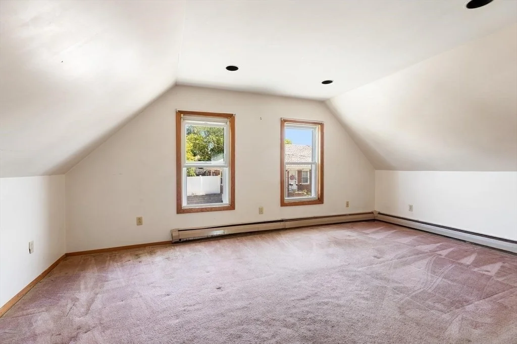 Photo of 12 Lookout St.