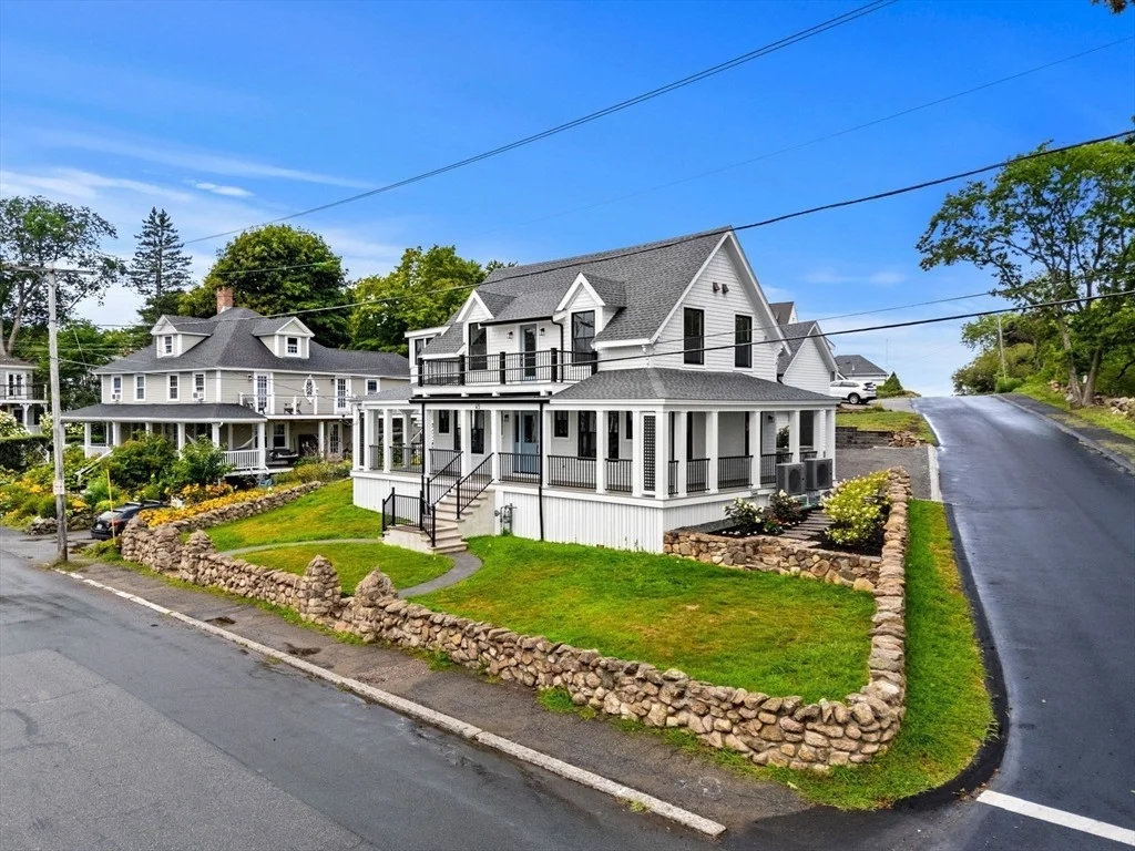 Photo of 45 Beach Road