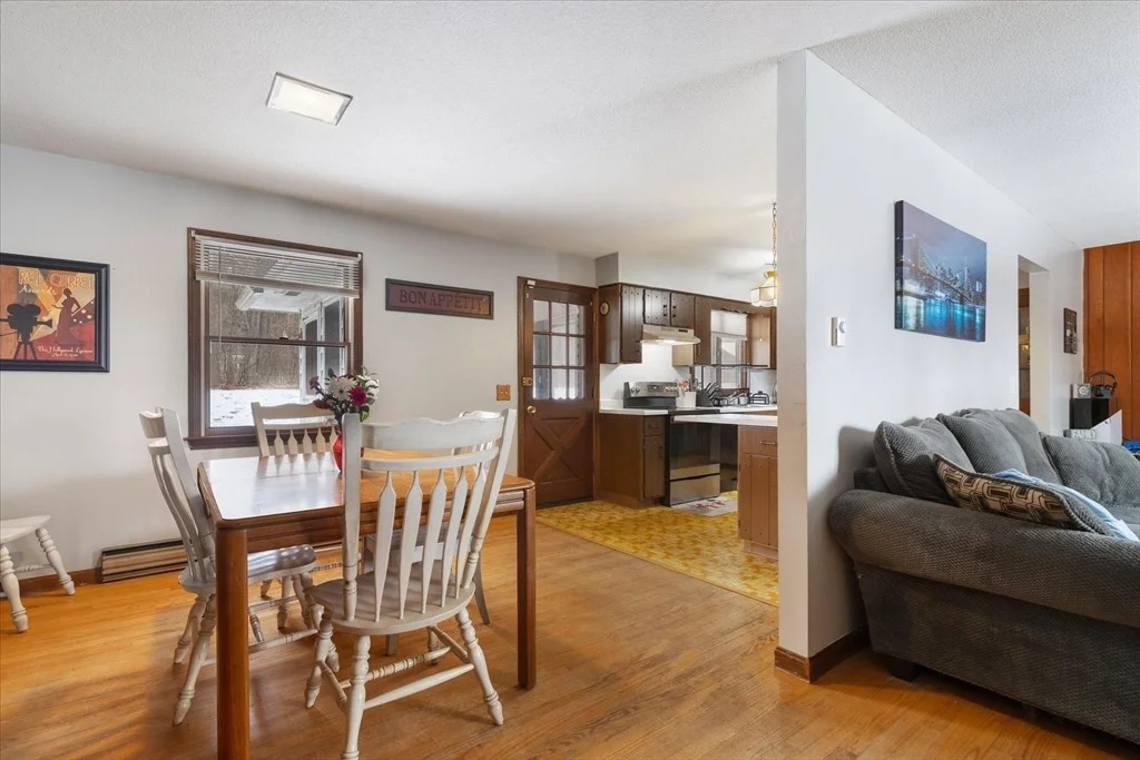 Photo of 65 Lakeview Ave