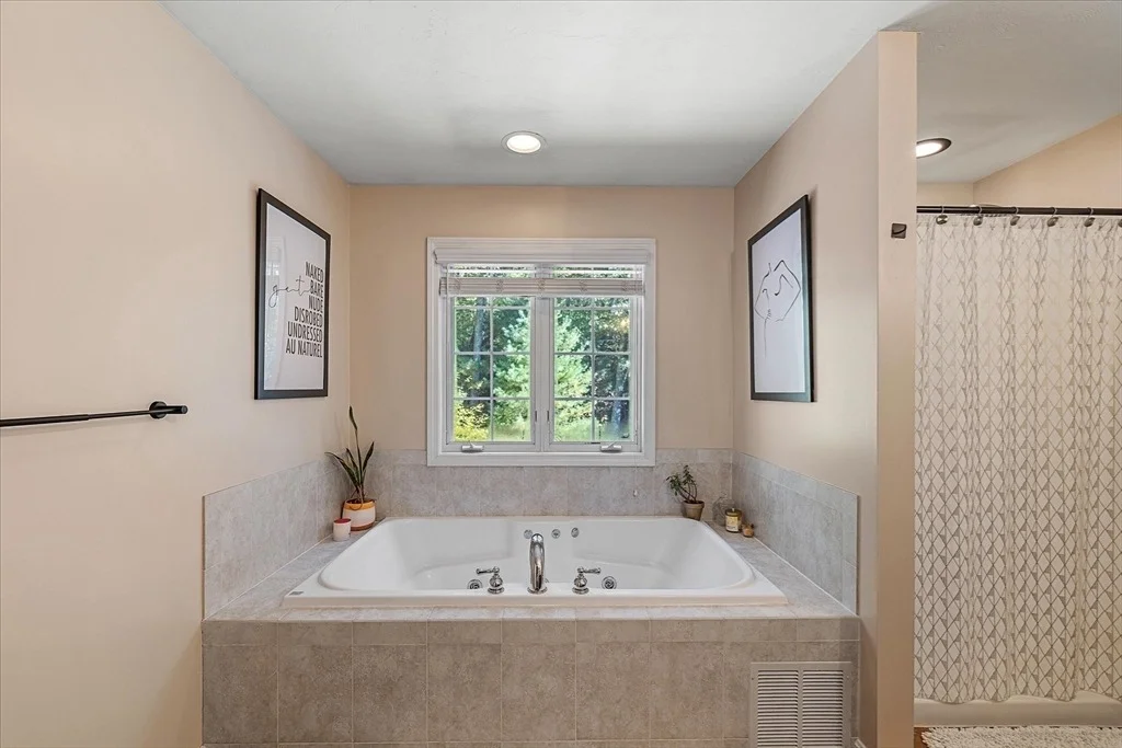 Photo of 28 Preserve Way