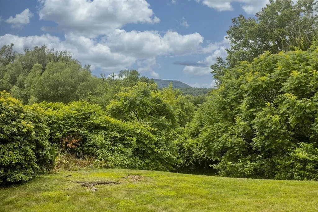 Photo of 2 Red Ledge Rd