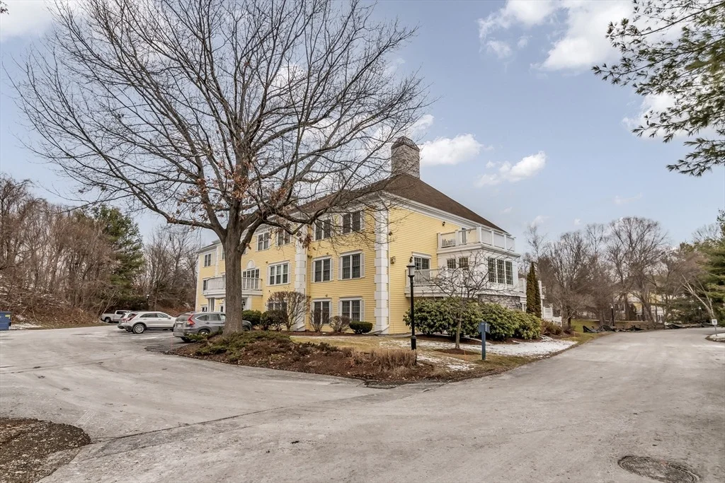 Photo of Unit 7204 at 1 Riverview Blvd