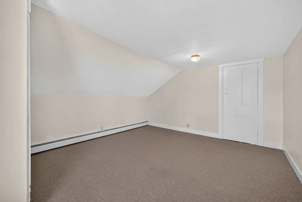 Photo of 31 Oregon St